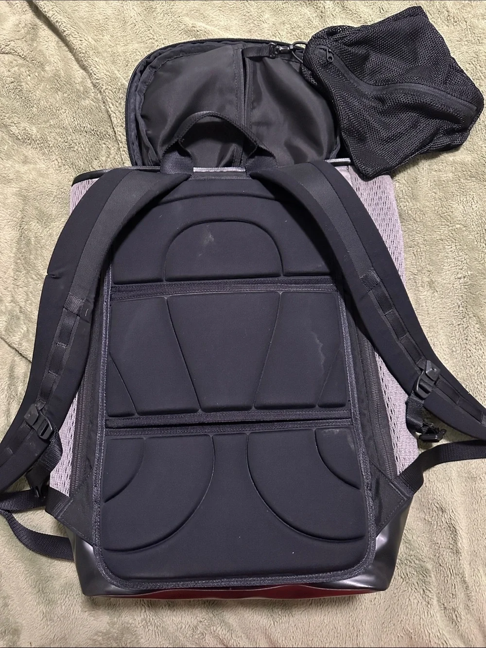 lululemon athletica Gray Mesh Tech Backpack with Black Base